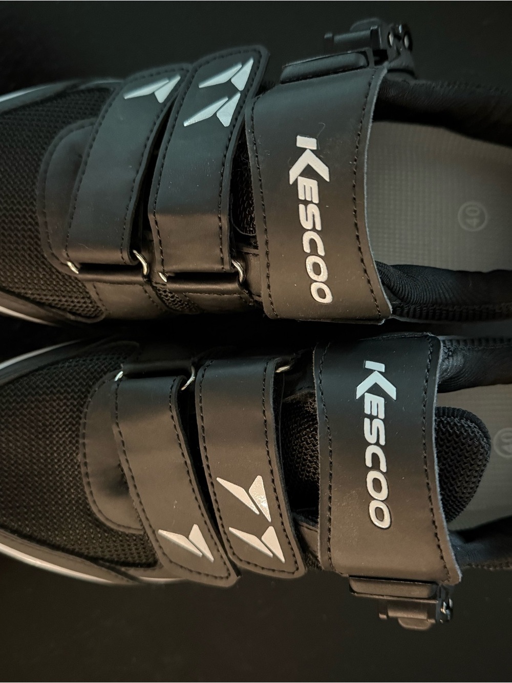 Women's Black Athletic Hook-and-Loop delta cycling shoes